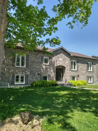 spacious 2-bedroom apartment available in a quiet, well-maintained building in Listowel. Large open-...