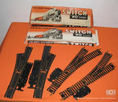 HO Electric Train Model Railroad 2 Pack Tracks - Total 4. Two Straight Switch Two Curve Switch Line...