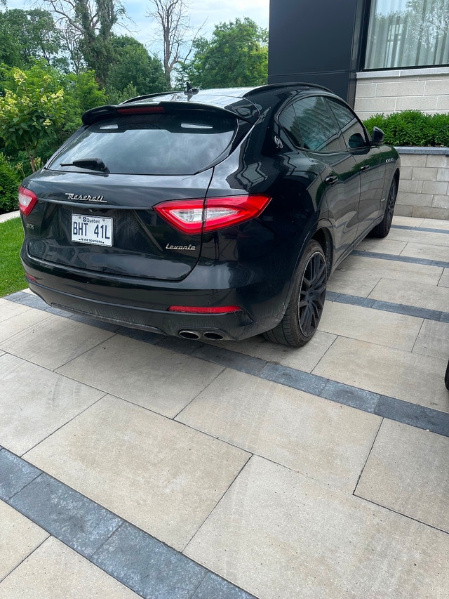 Maserati Levante S Gransport — photo 4