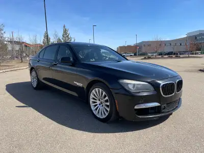 BMW 750li M sport P.windows P.locks P.seats P.sunroof Xdrive (AWD) Keyless entry Push start Shadow l...
