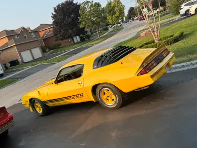 Car is absolutely incredible Super clean 0 rust 80,000 original km Automatic Drives like a new car O...