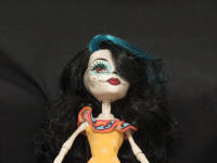 Monster High RARE Skelita Calaveras