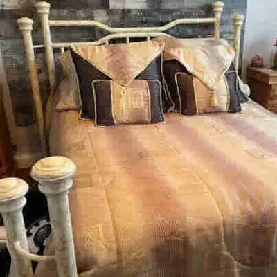 LIT ET MATELAS DOUBLE, View more