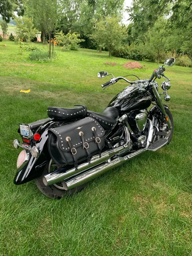 2005 Yamaha Roadstar 1700 in Street, Cruisers & Choppers in St. Catharines - Image 3