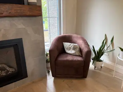 Natuzzi Micro Fibre Tub Chairs (2), View more