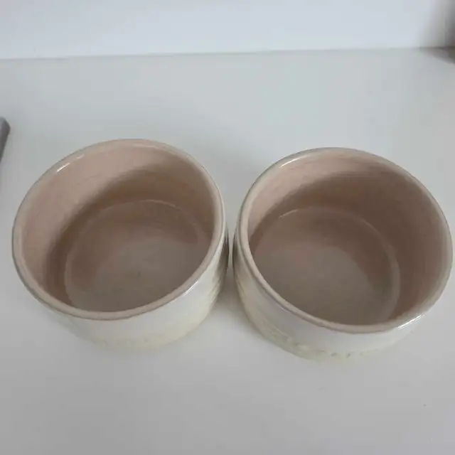 Le Creuset Pair of Two Mini Yellow Cocettes in Kitchen & Dining Wares in Calgary - Image 4