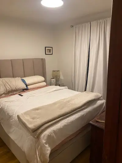 one bedroom apartment for rent for August 1