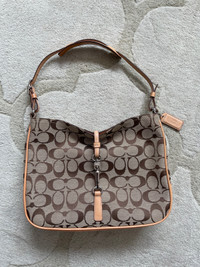 Vintage Coach classic monogram hobo