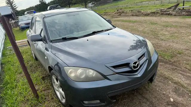 Mazda 3 2009 hatchback