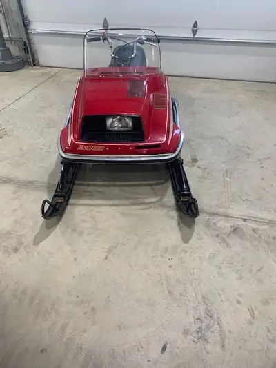 Selling 1979 Yamaha Enticer 340. Snowmobile is in great shape for its age. Runs and Drives Good. Has...