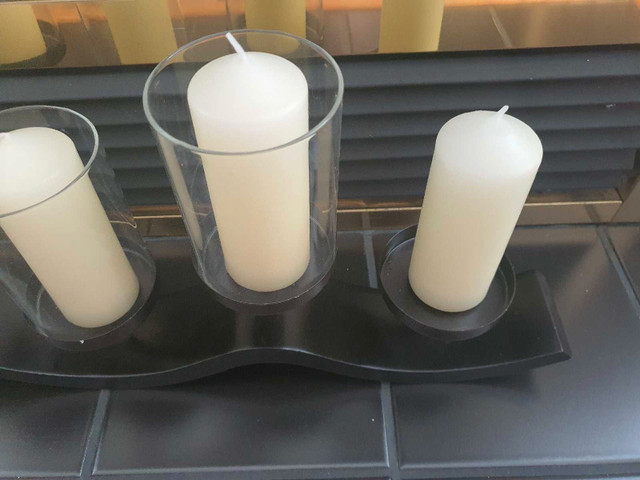 Candle holder with 4 glass cups only( without the candles) in Home Décor & Accents in London - Image 2