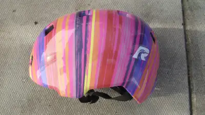 Burton Ski/Snow helmet, View more