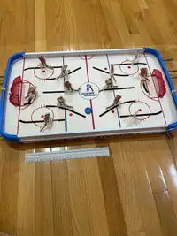 Vintage Face Off Hockey table game