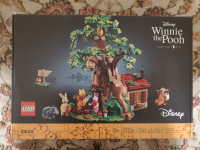 Lego set 21326 Winnie the Pooh tree house.