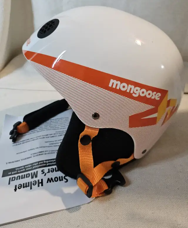 Mongoose 04MG77993-2 Child Snow Helmet White in Snowboard in Mississauga / Peel Region - Image 3