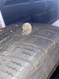 4 Used Winter tires (UNIROYAL 235/45 R17 94V)