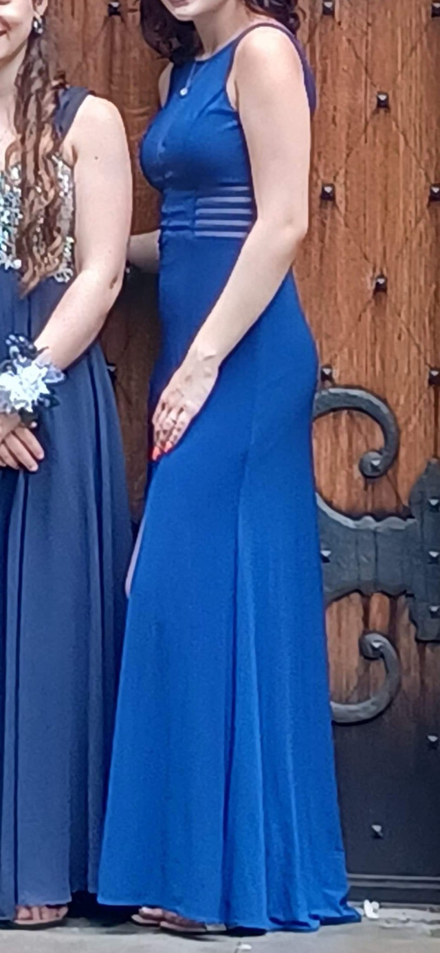 Prom dress size 2-4 in Women's - Dresses & Skirts in Moncton