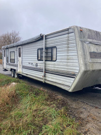 38’ highlander mallard camper trailer park living  farm bunkie 