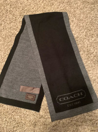 COACH scarf - Authentic