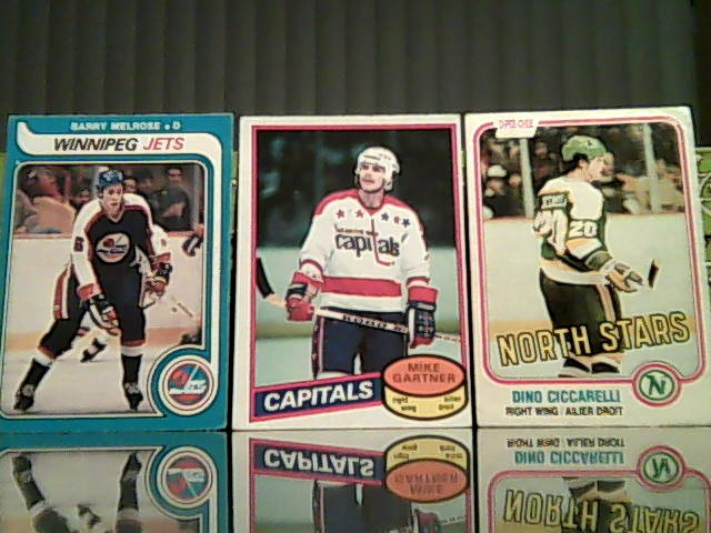 (40)Hockey Cards-Gartner/Rookie/Ciccarelli/Rookie+ in Arts & Collectibles in Burnaby/New Westminster