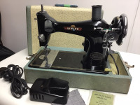 128 model WHITE sewing machine 