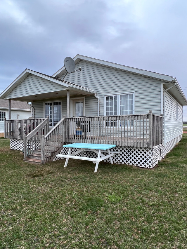 3 bedroom cottage / house TO BE MOVED Houses for Sale Summerside