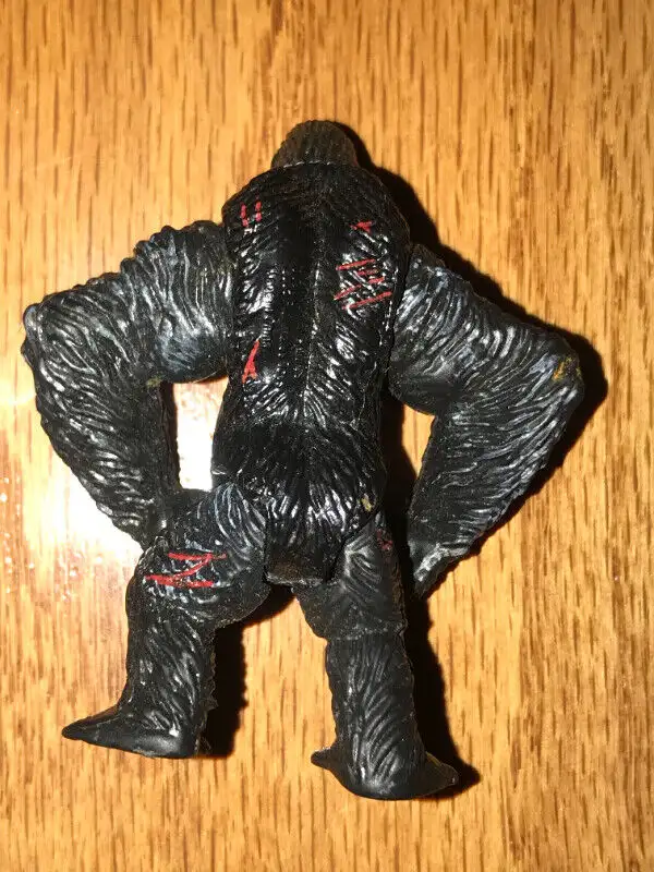 King Kong The 8TH Wonder Of The World Mini Figure 2" PLAYMATES in Toys & Games in St. Catharines - Image 4