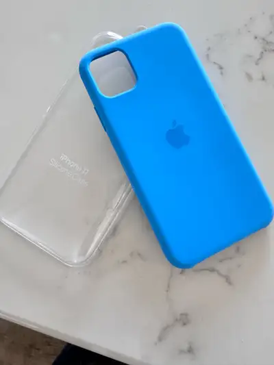 iPhone 11 Silicone Case never used. In mint condition.