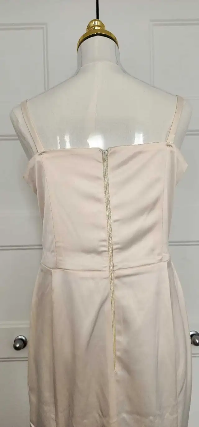 robe de mariage  in Women's - Dresses & Skirts in Longueuil / South Shore - Image 9