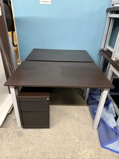 OFFICE FURNITURE WHOLESALE 10 WILKINSON RD UNIT # 5 BRAMPTON, ONT TEL: 905-453-2220 Lots of L-Shape...