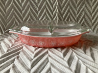 Pyrex Pink Daisy 1-1/2 Quart Divided Casserole Dish with Lid