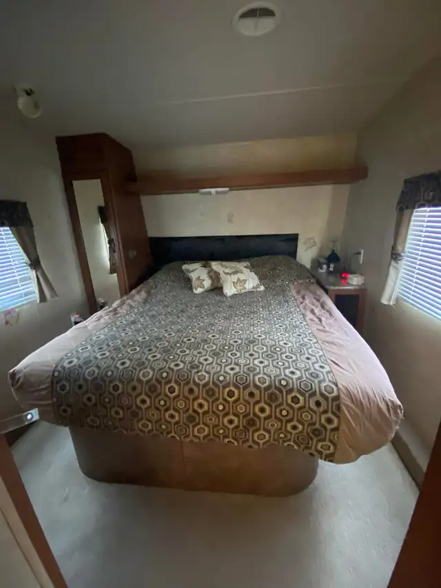 Roulotte à selette in RVs & Motorhomes in Lévis - Image 4