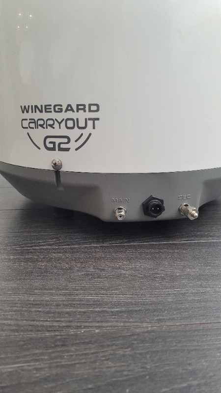 Winegard Carryout G2 Automatic Poetable Antenna in RVs & Motorhomes in Saskatoon - Image 3