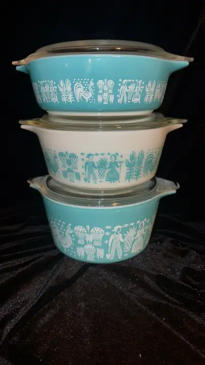 vintage Pyrex Amish Butterprint casserole set , View more