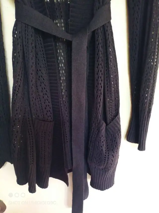 Long Open Cardigans in Women's - Tops & Outerwear in Kitchener / Waterloo - Image 3