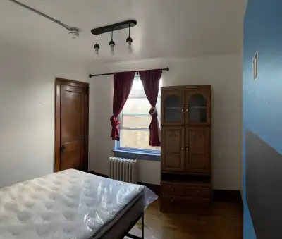2 rooms available in 6 room licensed lodging house. This a dormitory style residence with 2 shared b...