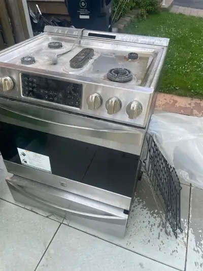 GAS STOVE FOR SALE, View more