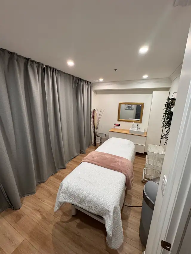 Beauty Room for Rent – Ideal for Lash Tech  Vaughan63235482443009121