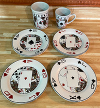 Ensembles 8 assiettes, 1 tasse et 1 pot « jeu de cartes »