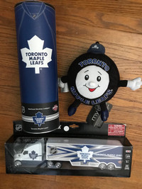 New! Toronto maple leafs coin bank die cast truck plushy