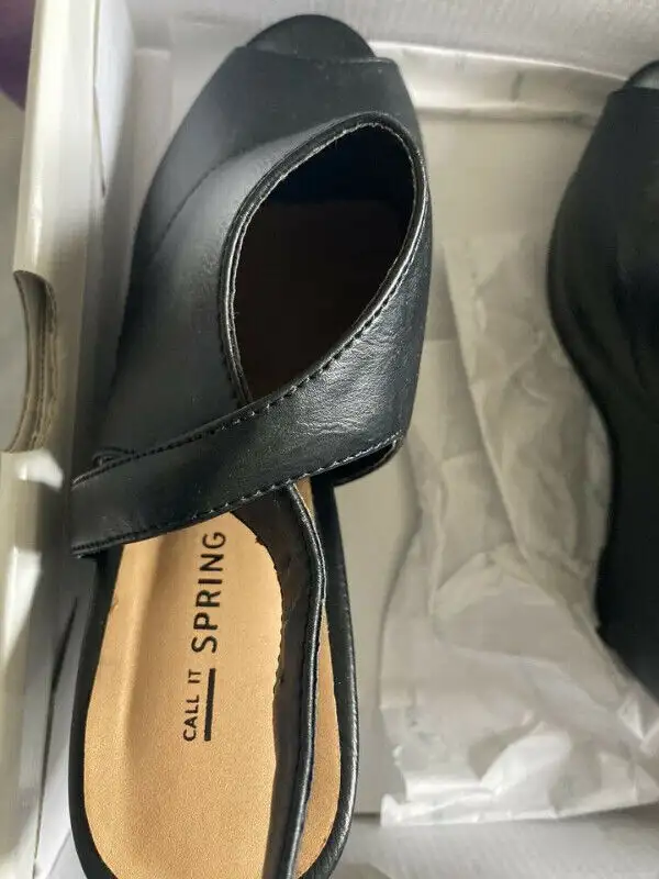 New Women’s Heels Open-Toe Size 10 in Women's - Shoes in City of Toronto - Image 4