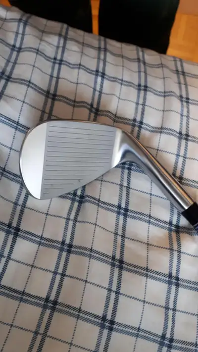 MINT! LH MIZUNO T22 Satin White 50 Degree Gap Wedge, View more