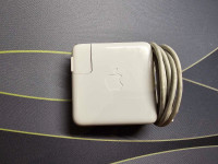 MacBook 2011 Magsafe Charger 60W