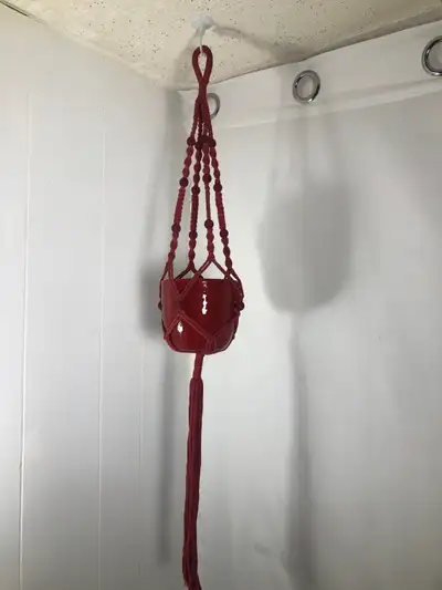 Red Wood Beaded Macrame Plant Hanger & Red Plastic Pot. NEW. Ceramic pot 5” Will hold pots up to 6”...