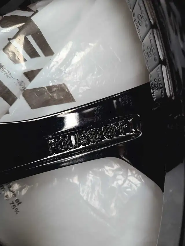 BMW X5 BMW X6 Original winter set  in Tires & Rims in Mississauga / Peel Region - Image 9
