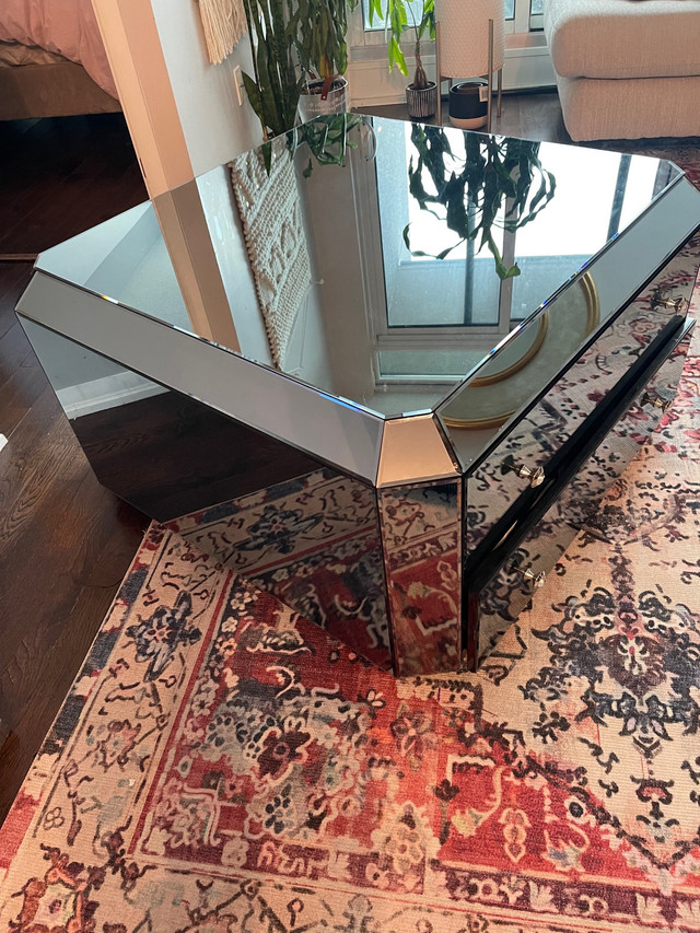 Mirror coffee table on wheels  in Coffee Tables in City of Toronto