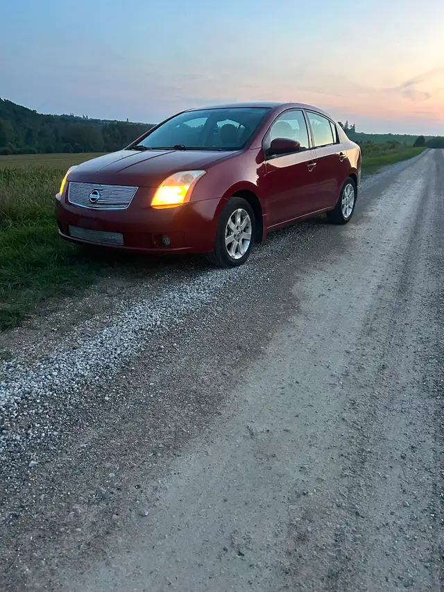 2008 Nissan Sentra under 200,000km
