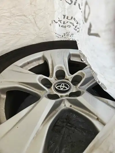 Very fresh Toyota Rav4 hybrid allow wheel Rim. Sold my car no place for storage. Only used in summer...