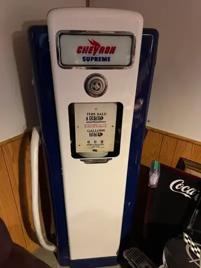 Antique Pump - Wayne 70C Gas Pump, View more