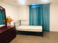 FULLY FURNISHED LARGE ROOM AVAILABLE FOR RENT FOR 2 PEOPLE!!!